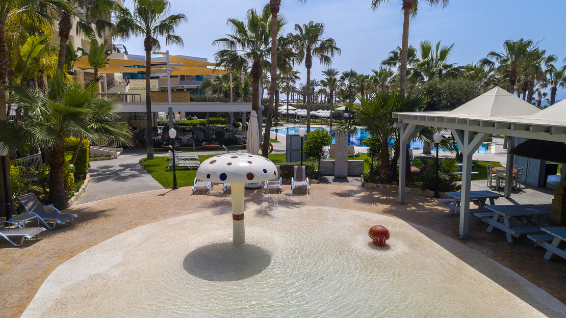Aquamare Beach Hotel & Spa